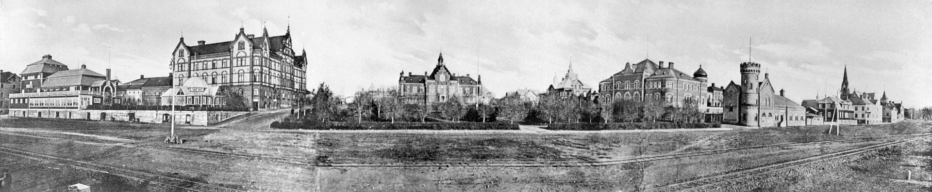 Umeå Stad. 1910-tal Umeå hamnspåret i förgrunden.