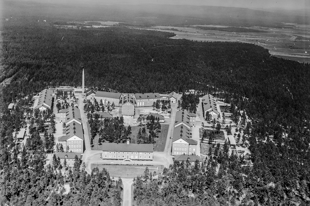 Från Torget mot kv Balder omkring 1910